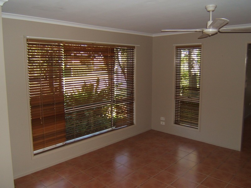 9 Balemo St, Battery Hill QLD 4551