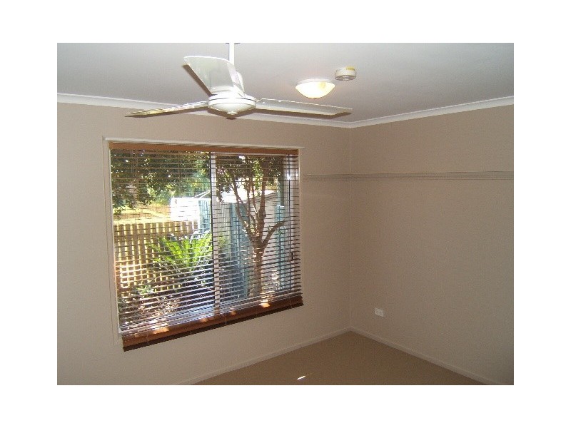 9 Balemo St, Battery Hill QLD 4551