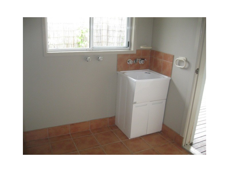 Battery Hill QLD 4551