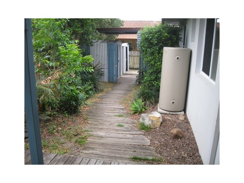 Battery Hill QLD 4551