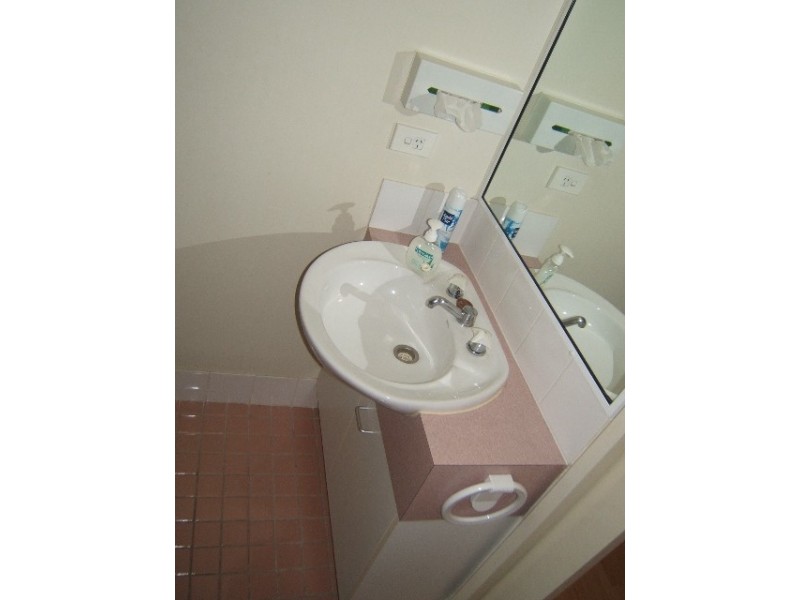 Unit 33 2 North Street “Ridges Oasis Resort”, Golden Beach QLD 4551