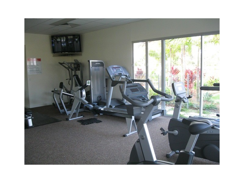 57 Grand Parade, Kawana Island QLD 4575