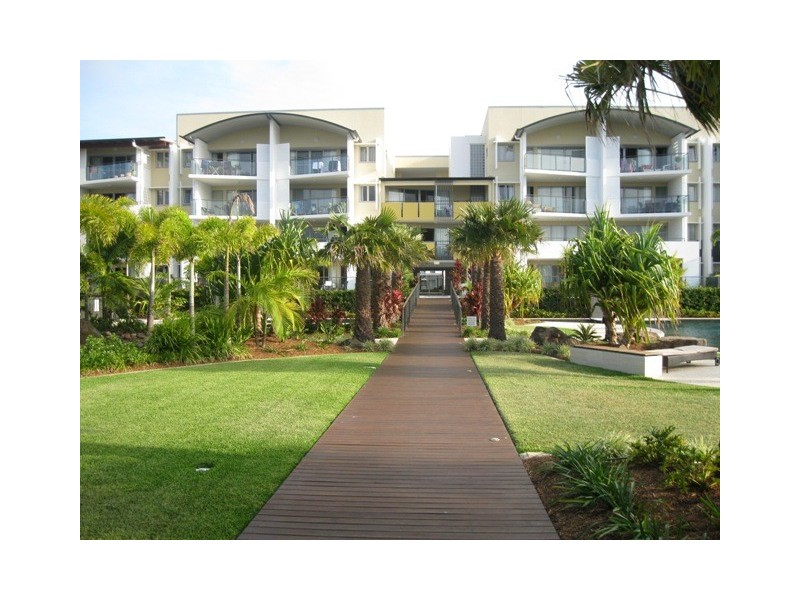 57 Grand Parade, Kawana Island QLD 4575