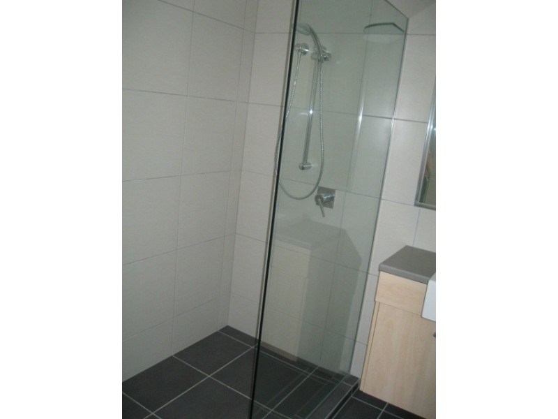 57 Grand Parade, Kawana Island QLD 4575