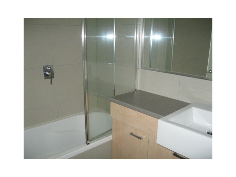 57 Grand Parade, Kawana Island QLD 4575