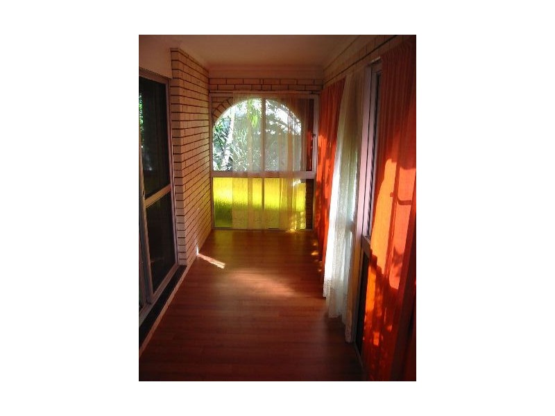 6 Cromwell Street, Battery Hill QLD 4551