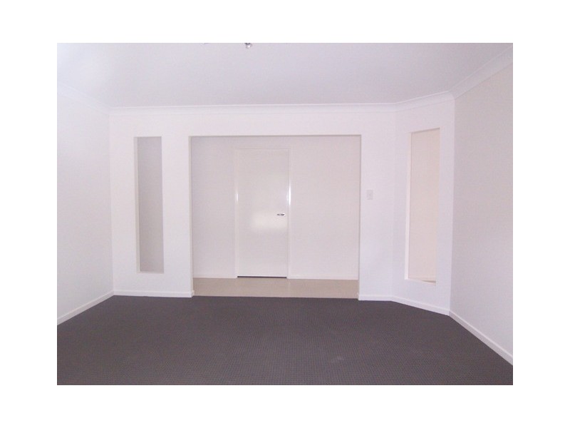 2 Lotte Place, Caloundra West QLD 4551