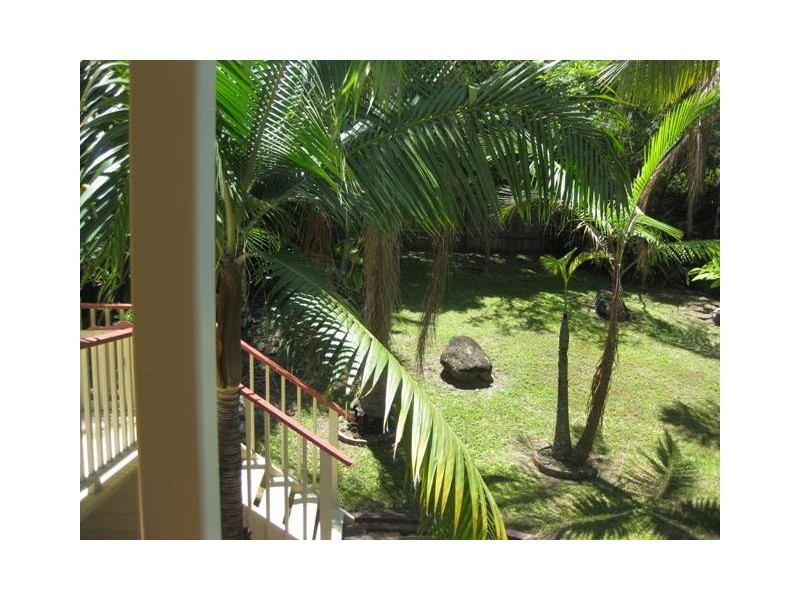 8 Moreton Bay Drive, Caloundra West QLD 4551