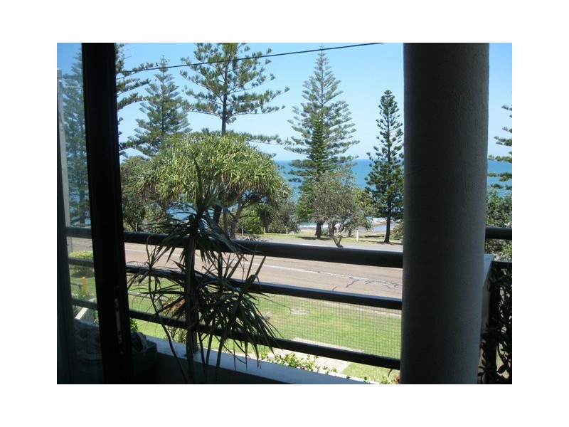 17 The Esplanade “Lahaina” Kings Beach, Caloundra QLD 4551
