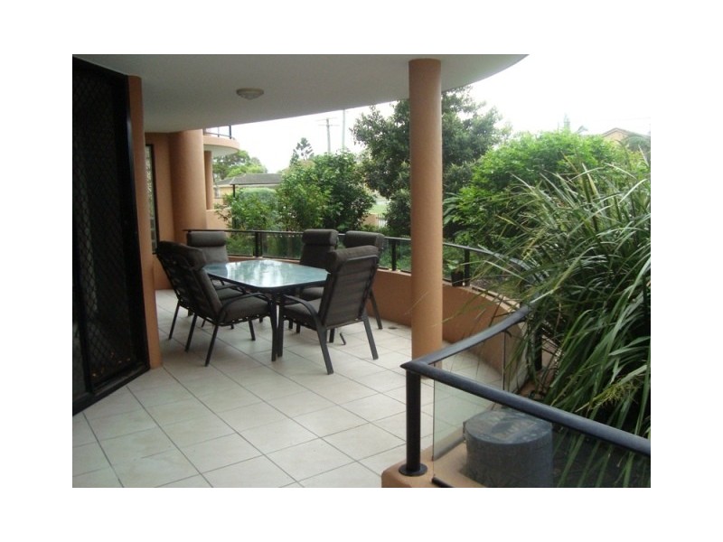 40 Esplanade, Golden Beach QLD 4551