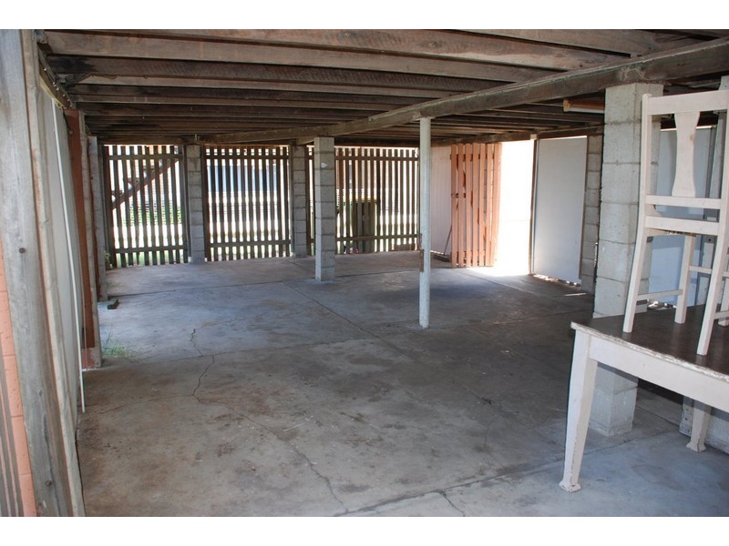 42 Golden Beach Esplanade, Golden Beach QLD 4551