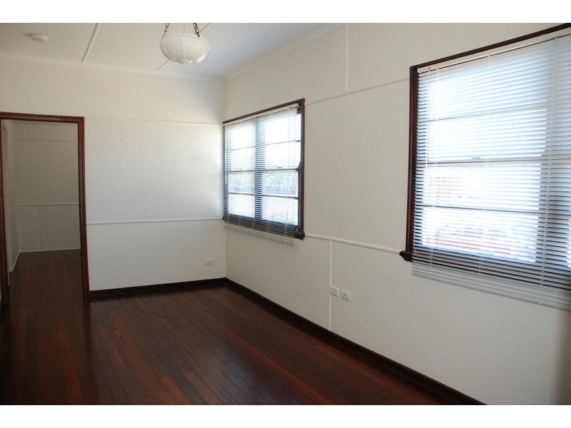 42 Golden Beach Esplanade, Golden Beach QLD 4551