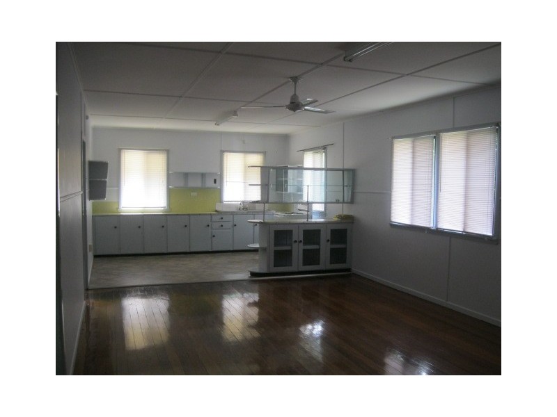 105  Golden Beach Esplanade “Golden Beach”, Caloundra QLD 4551