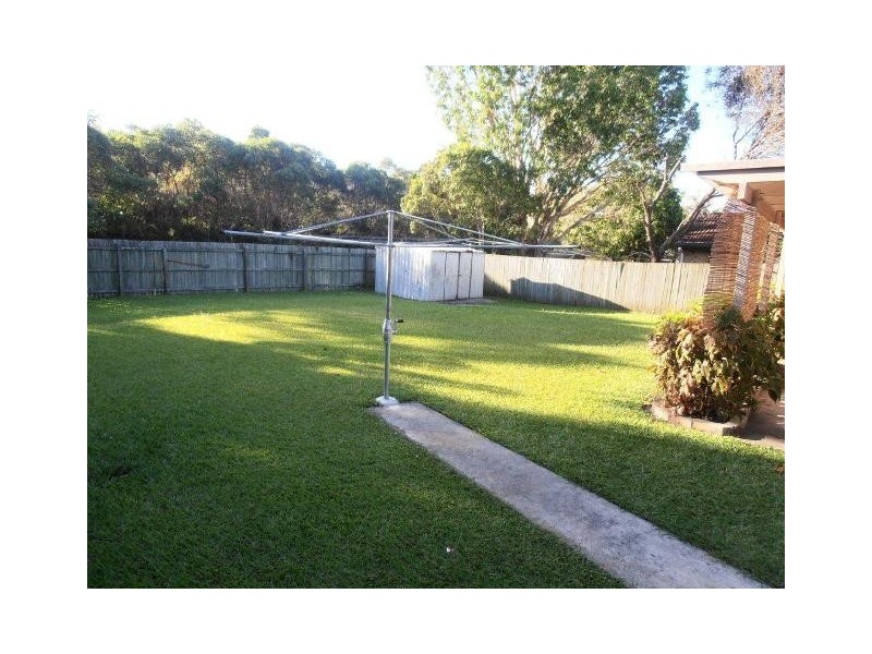 32 Millbong Street, Battery Hill QLD 4551