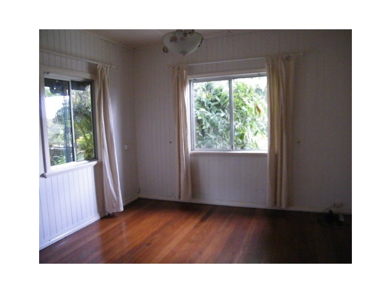 5 Cedar Street, Maleny QLD 4552