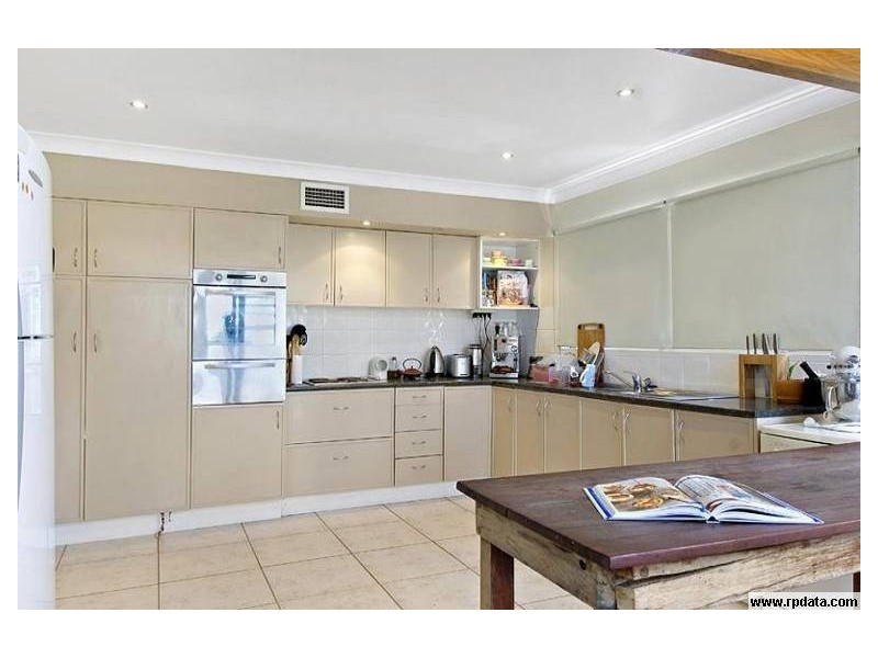 188 Golden Beach Esplanade, Golden Beach QLD 4551