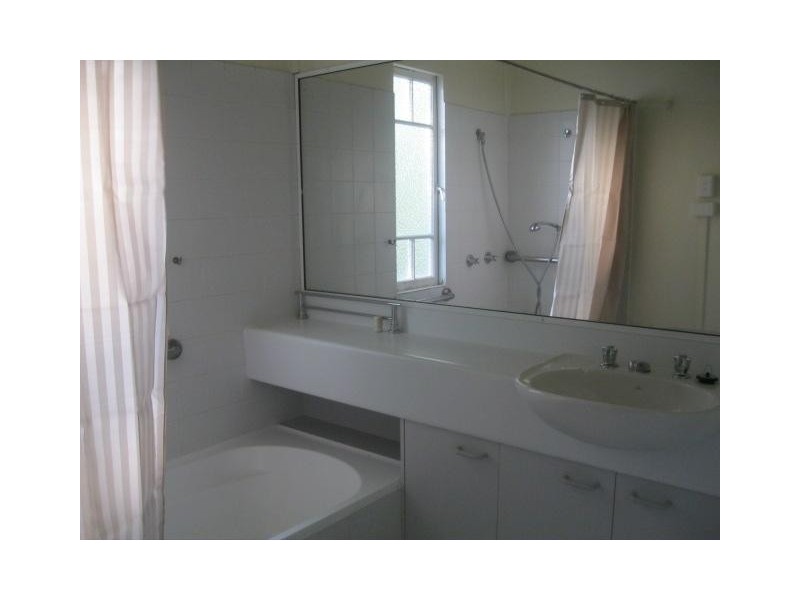 32 Roderick Street, Moffat Beach QLD 4551