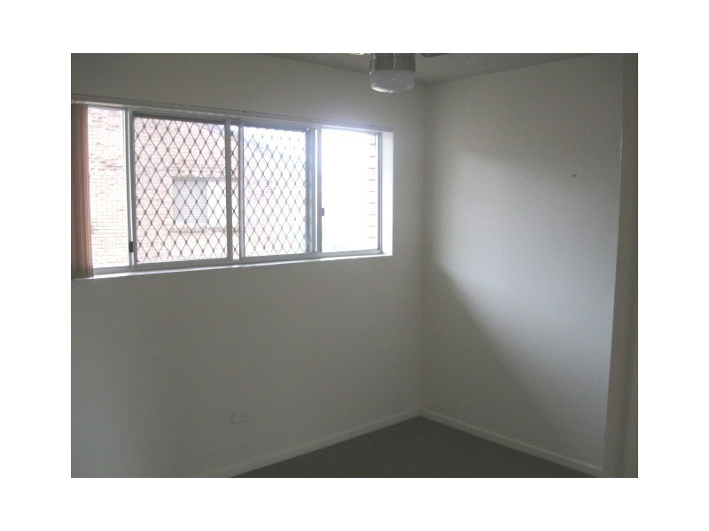 5/5 Orvieto Terrace, Kings Beach QLD 4551