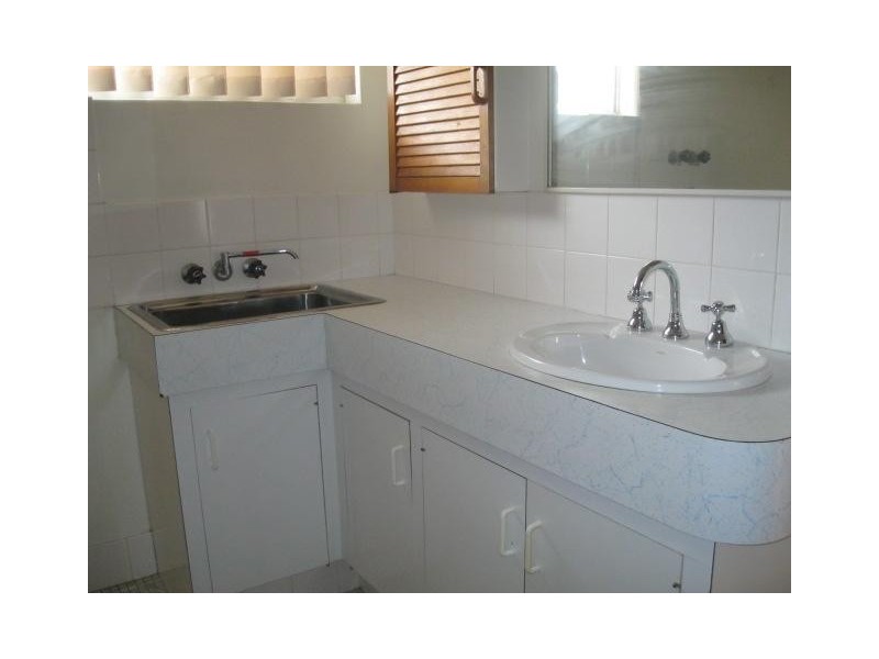 5/5 Orvieto Terrace, Kings Beach QLD 4551