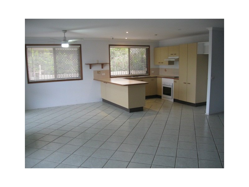 646 Nicklin Way, Wurtulla QLD 4575