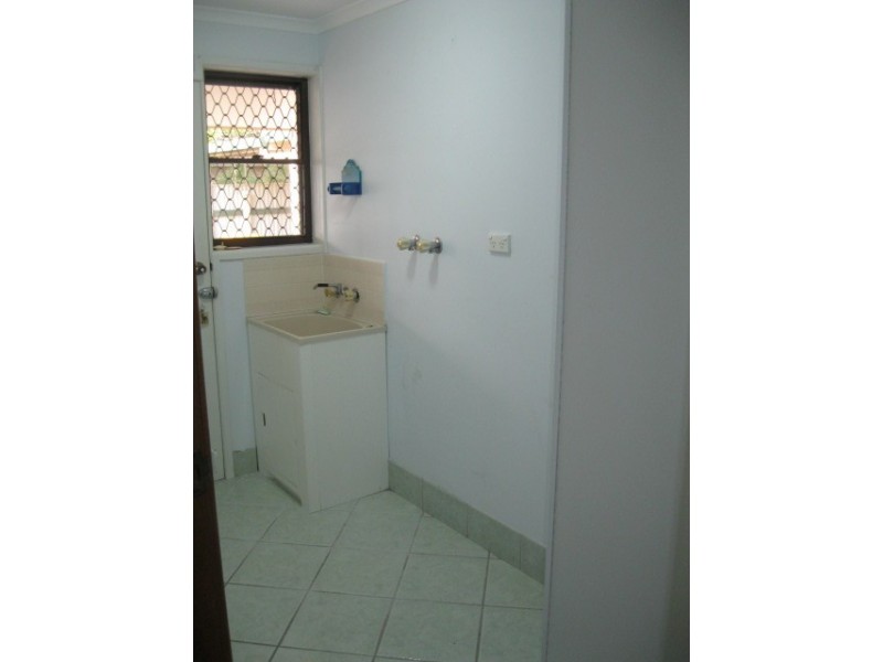 646 Nicklin Way, Wurtulla QLD 4575