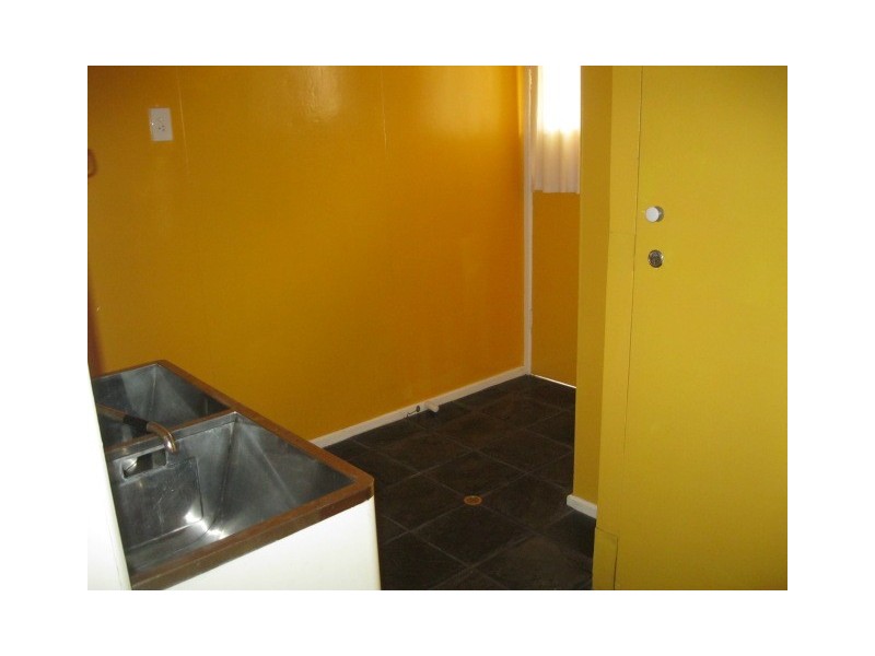 2 Kitchener Street, Golden Beach QLD 4551