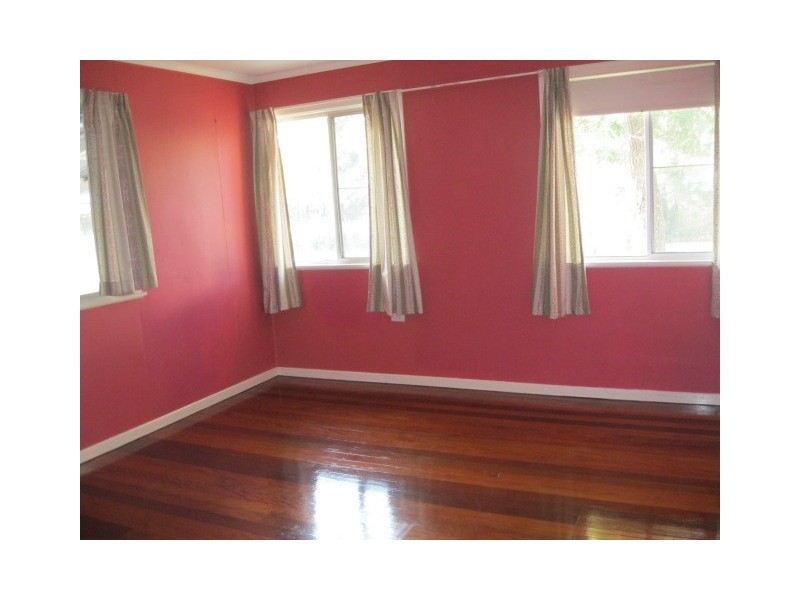 2 Kitchener Street, Golden Beach QLD 4551