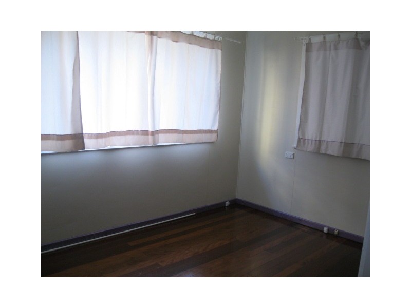 2 Kitchener Street, Golden Beach QLD 4551