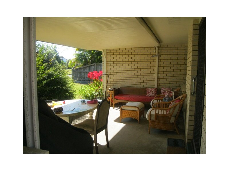 12 Brier Court, Golden Beach QLD 4551