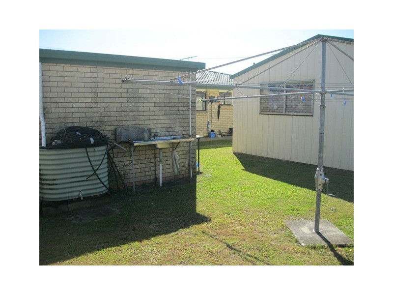 12 Brier Court, Golden Beach QLD 4551