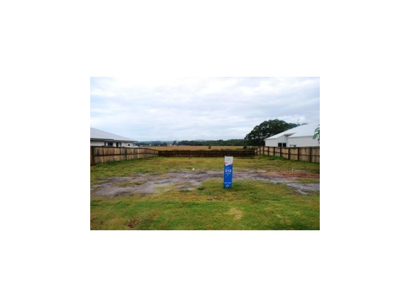 31 Wilkiea St, Caloundra QLD 4551