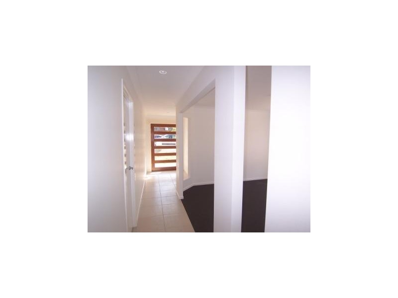 2 Lotte Place, Caloundra QLD 4551