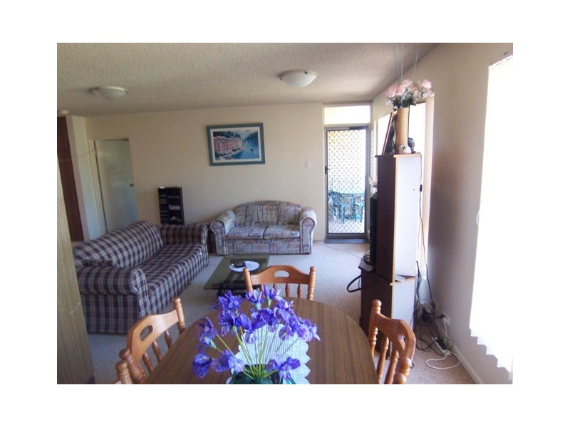 5/5 Orvieto Tce, Kings Beach QLD 4551