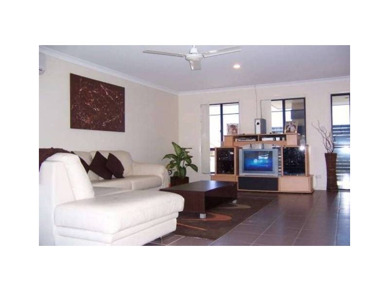 14  ANIKA, Little Mountain QLD 4551