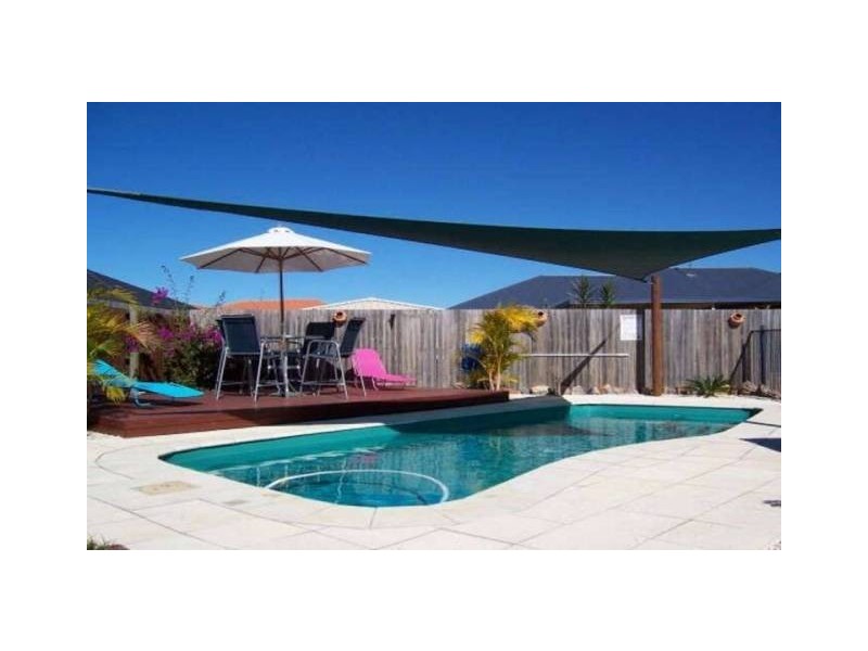 14  ANIKA, Little Mountain QLD 4551