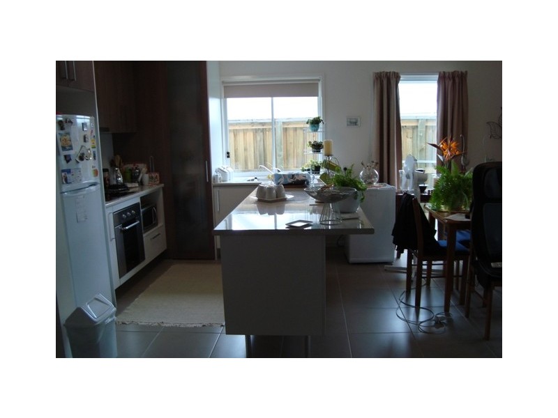 2/4 Lindesay St, Caloundra QLD 4551