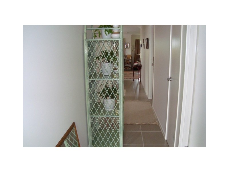 2/4 Lindesay St, Caloundra QLD 4551