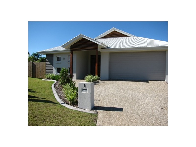 3 Woodgrove Bvd, Beerwah QLD 4519