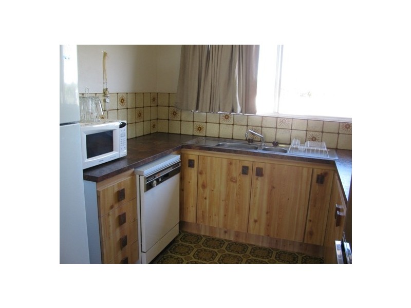 4/4 Oxley Street, Golden Beach QLD 4551