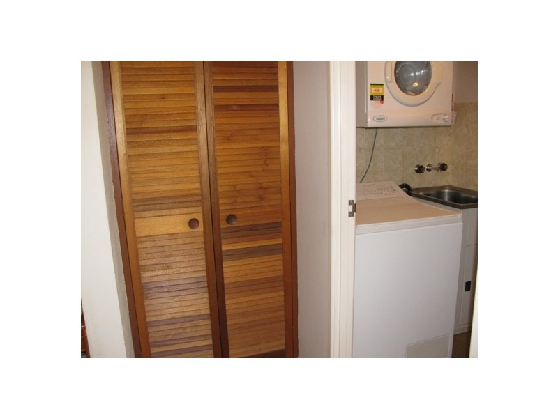 4/4 Oxley Street, Golden Beach QLD 4551