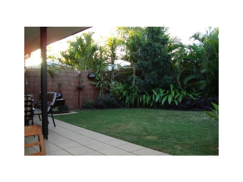 22 Clunie St, Caloundra QLD 4551