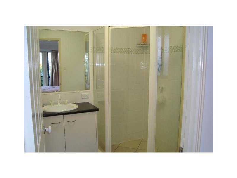 22 Clunie St, Caloundra QLD 4551