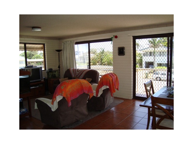 1/43   Kennedy Pde, Golden Beach QLD 4551