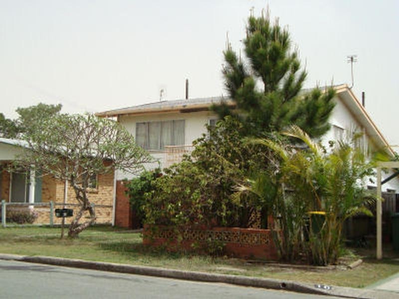 18 Cook Street, Golden Beach QLD 4551