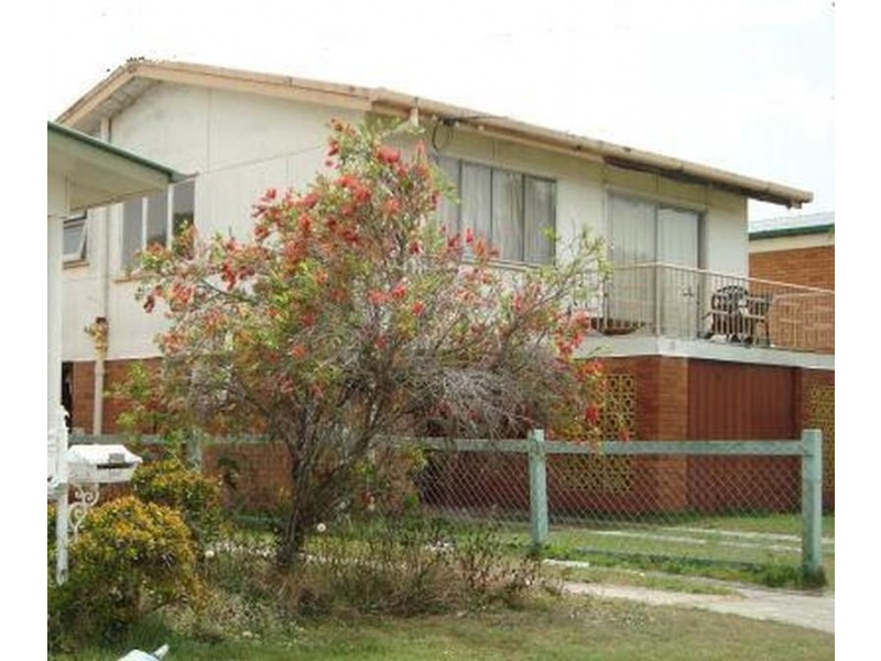 18 Cook Street, Golden Beach QLD 4551