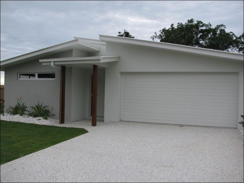 12 Cumberland Cr, Little Mountain QLD 4551