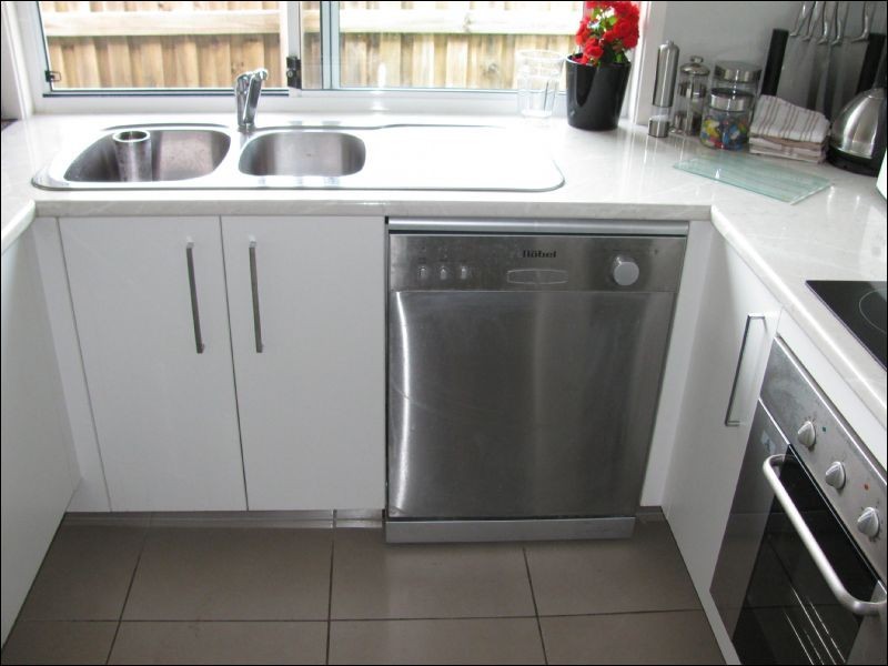 5-4 Lindesay St, Caloundra West QLD 4551