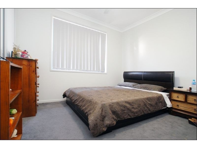 38 Crater St, Caloundra West QLD 4551