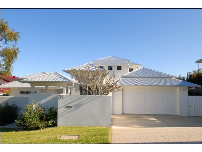 31 Meta St, Mooloolaba QLD 4557