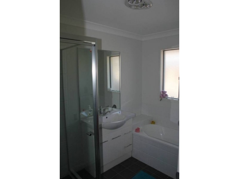 16 WHITE CEDAR DRIVE, Caloundra QLD 4551